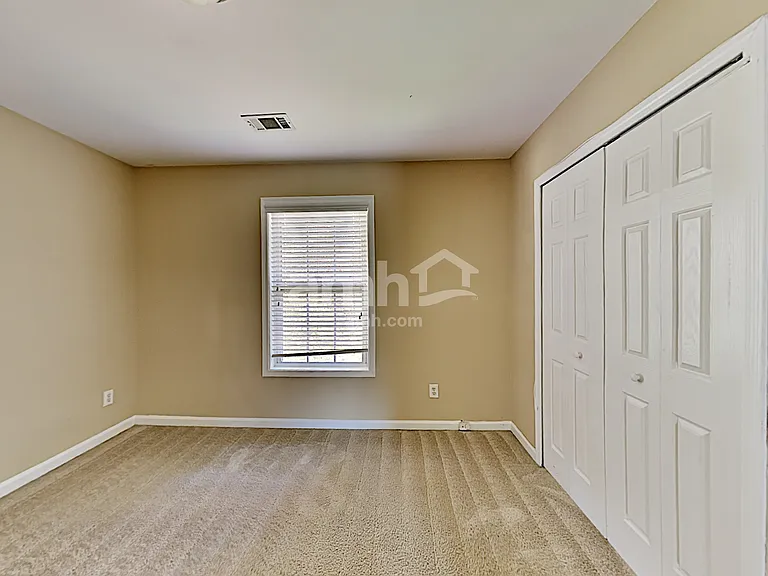 1852 Clear Springs Ln — Photo 22
