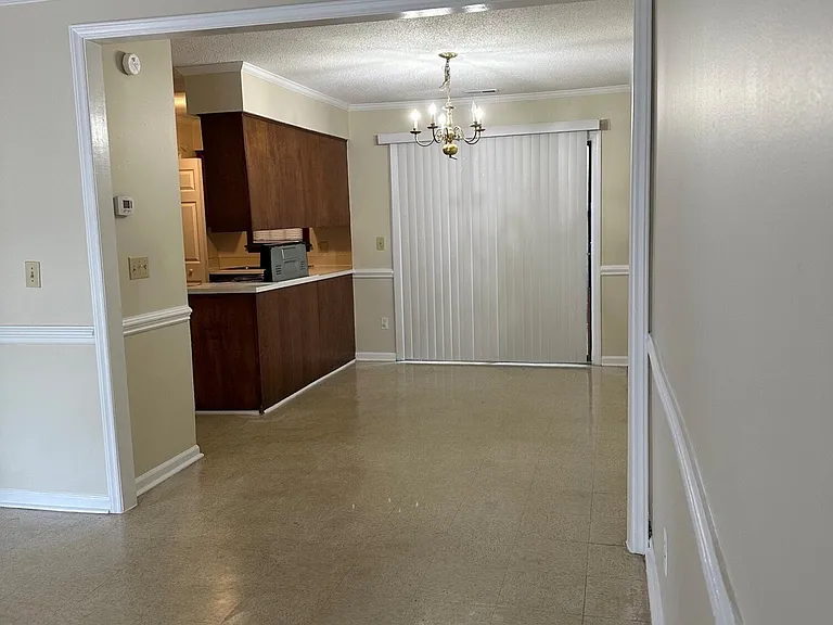 120 Concord Dr #A — Photo 3