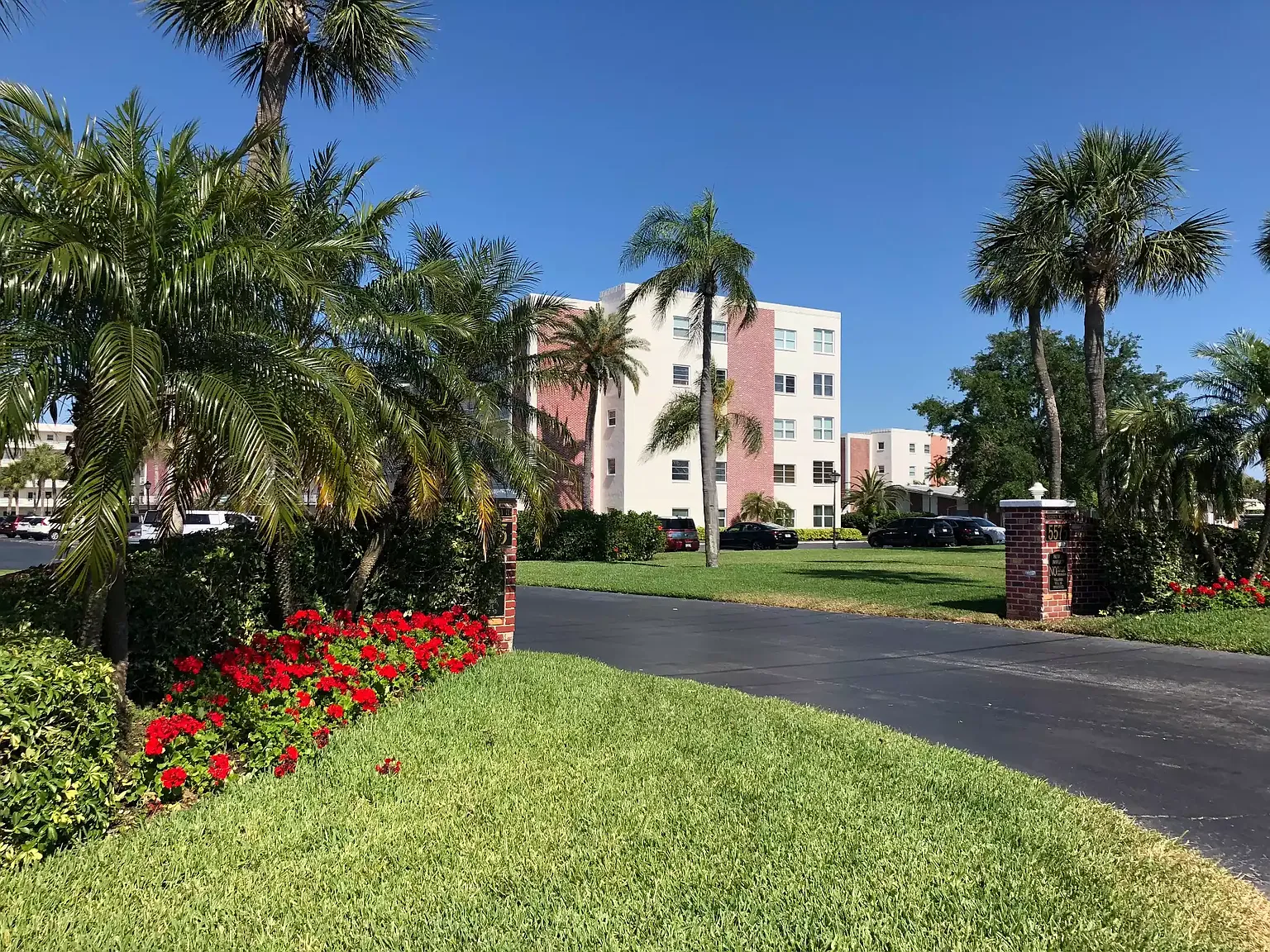 5575 Gulf Blvd — Photo 3