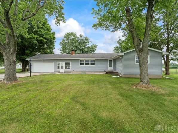 5899 N Springcreek Stringtown Rd, Piqua, OH 45356