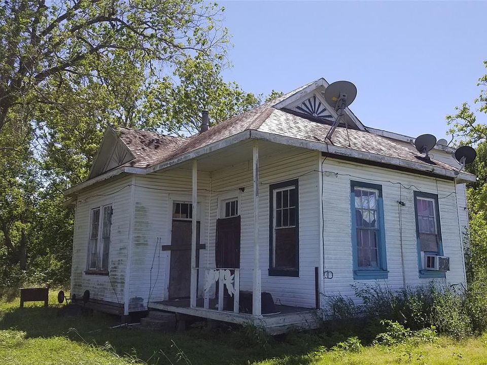1st image of 1529 County Road 323