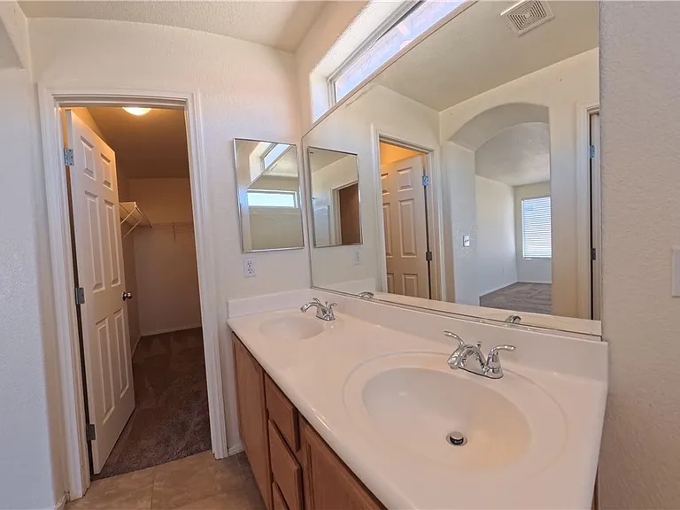 7776 Littondale St — Photo 23