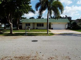 8405 SW 26th Pl, Davie, FL 33328