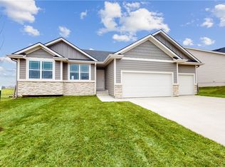 505 SE Esker Ridge Dr, Waukee, IA 50263