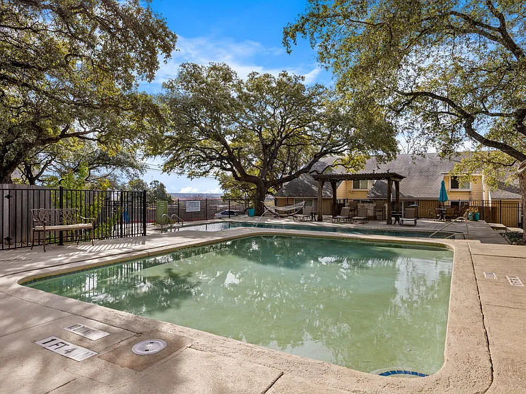 The Arbors at Tallwood — Photo 28