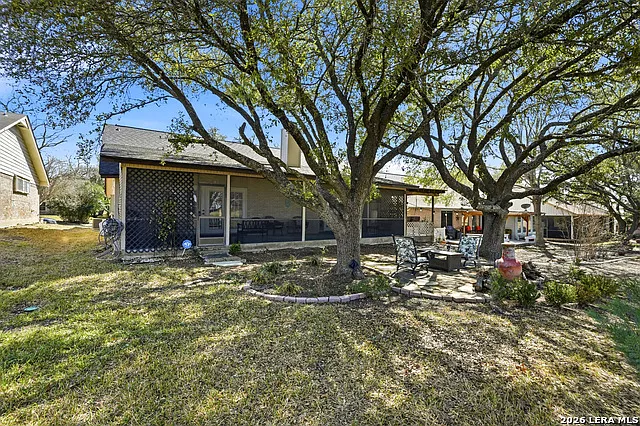 3729 Hunters Gln — Photo 36