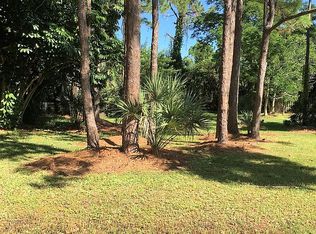 711 102nd Ave N, Naples, FL 34108