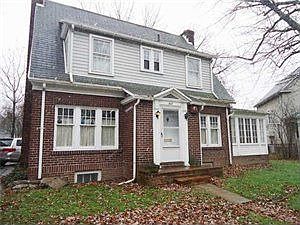 3rd image of 2027 Lockport St
