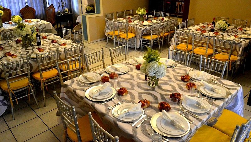Spacious Dining Room