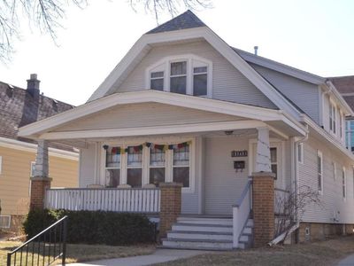 2345 E Fernwood Ave, Milwaukee, WI, 53207