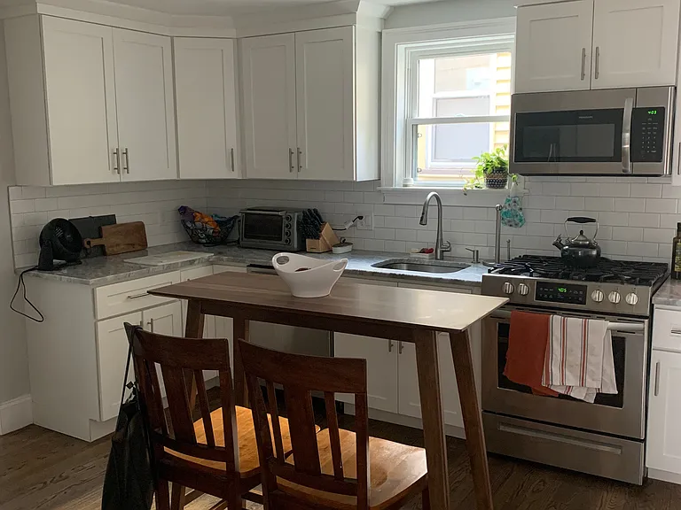 137 Princeton St #1 — Photo 6