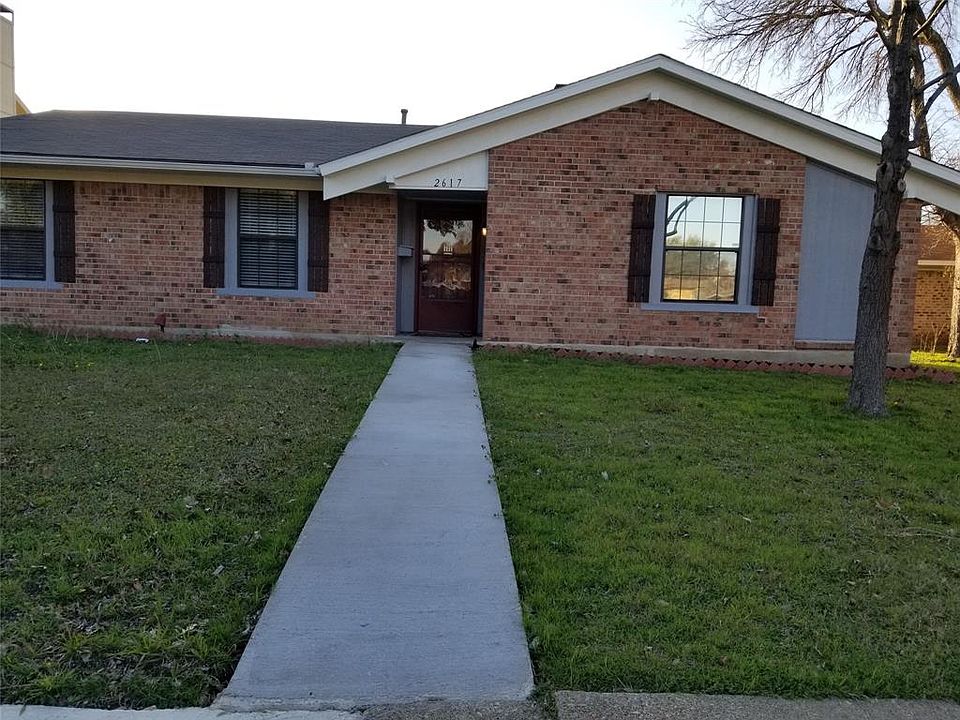 1st image of 2617 Sam Houston Dr