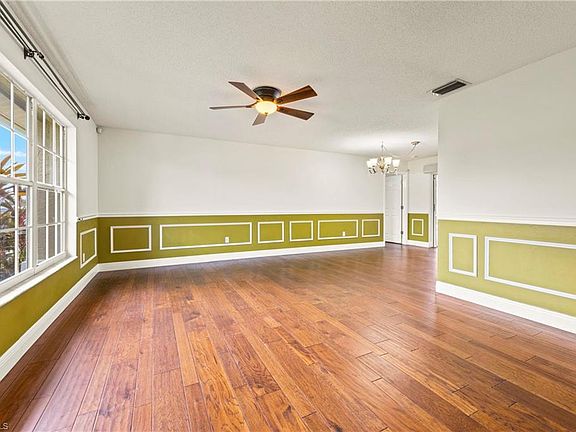 2nd image of 1704 SE 8th Pl