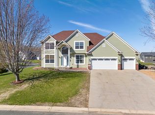 2512 River Bend Trl, Mayer, MN 55360