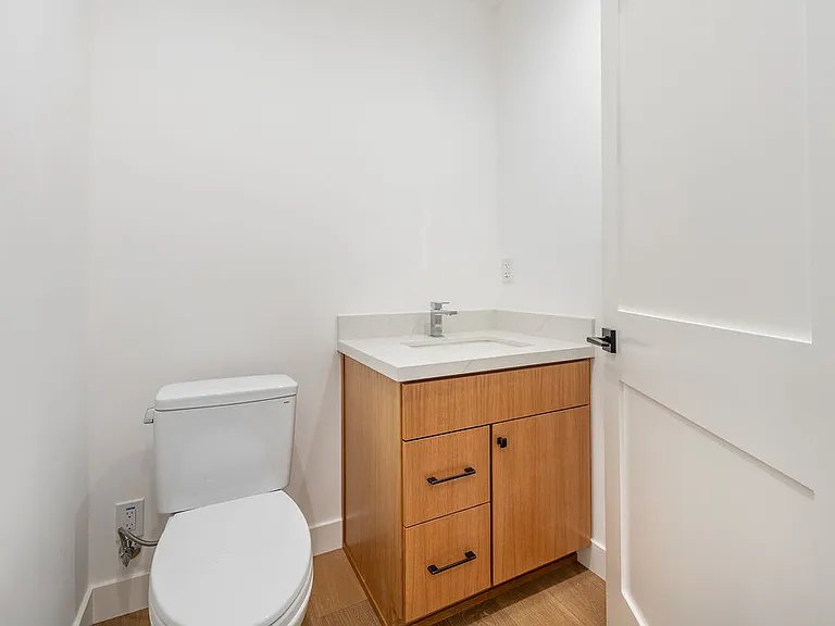 4285 La Salle Ave — Photo 21