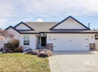 1928 S Sandcrest Dr, Nampa, ID 83686