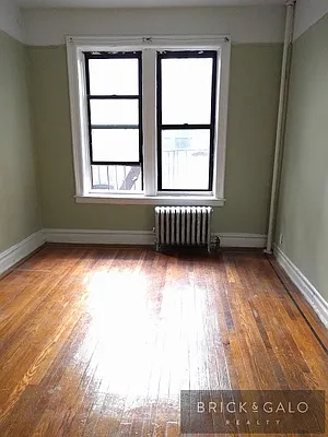 Rented by BRICK & GALO REALTY CORP | media 9