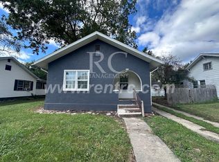 1210 Robinson St, Danville, IL 61832