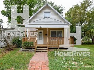 1224 N 8th St, Saint Joseph, MO 64501