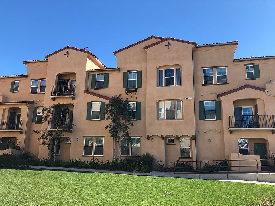 2nd image of 355 Riverpark Blvd APT 203