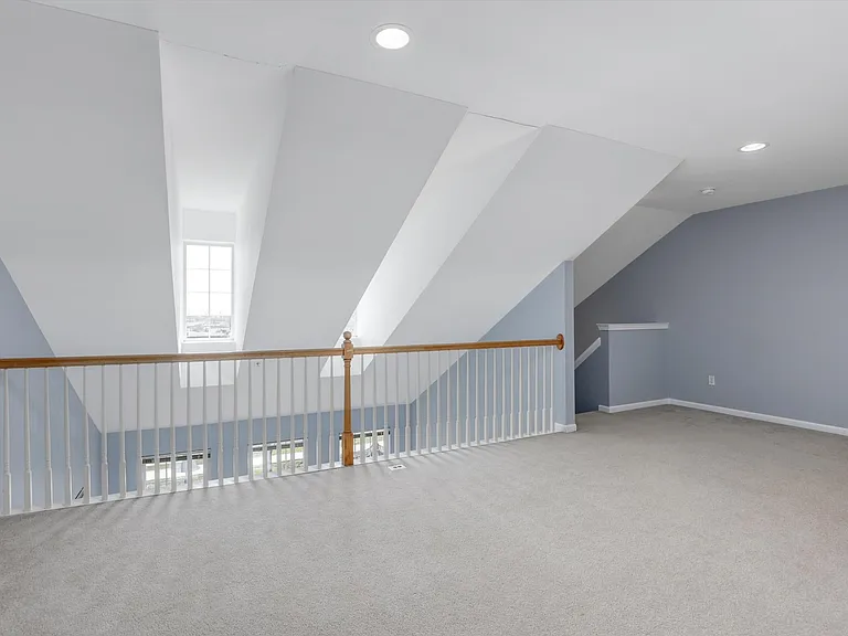 1111 Beaver Run — Photo 17