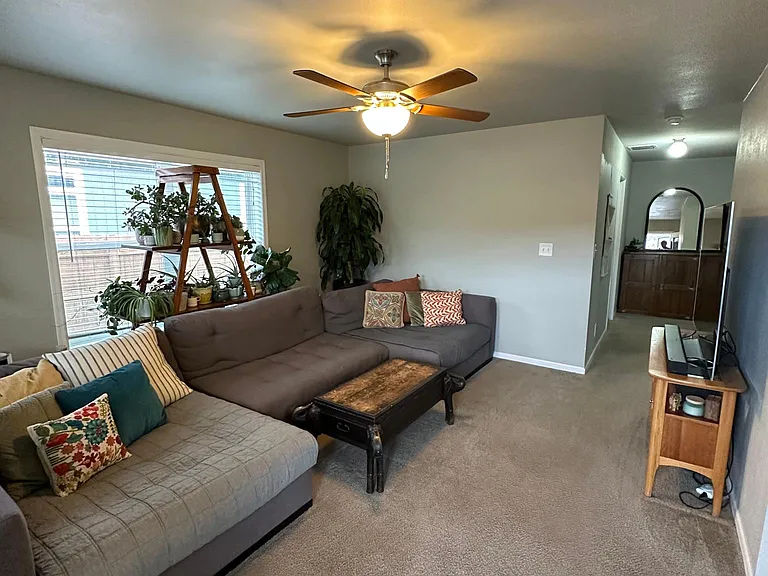 114 Salmon Loop — Photo 4