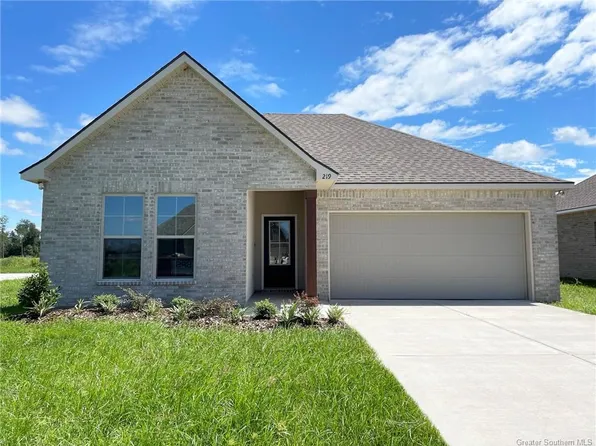 219 White Castle N, Iowa, LA 70647