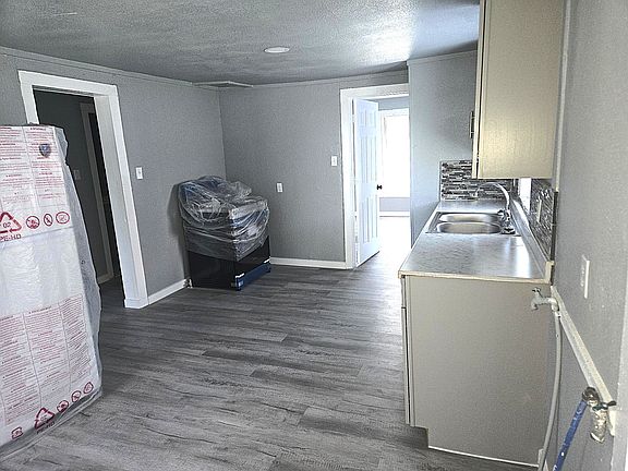 2nd image of 1709 Boney St