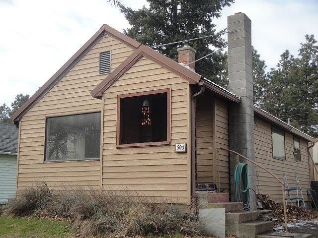 1st image of 303 E Dayton Ave