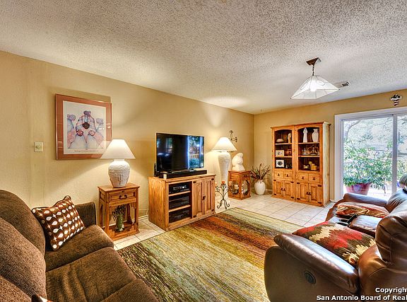 4th image of 9327 Wildstone Pl