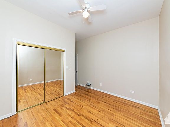 3rd image of 1431 W Belmont Ave #1EF