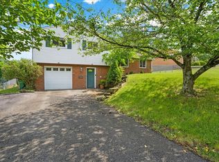 103 Drexel Ln, Pittsburgh, PA