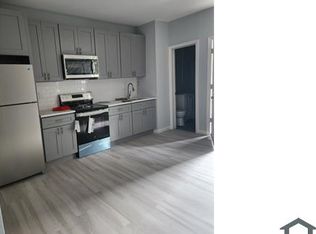 33 Saint Josephs Ave FLOOR 3, Yonkers, NY 10703
