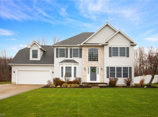 36222 Eagle Creek Dr, Avon, OH 44011