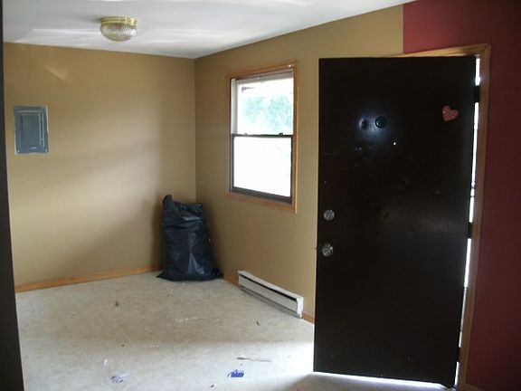 3rd image of 2624 Fryklund Dr APT 3