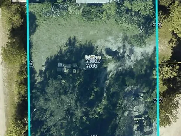 26985 Sun Village LN, BONITA SPRINGS, FL 34135