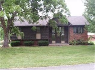 17 Lake Shore Dr, Agency, MO 64401