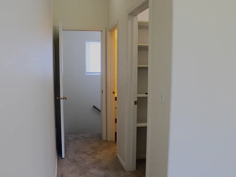 1386 Brown St #B — Photo 19