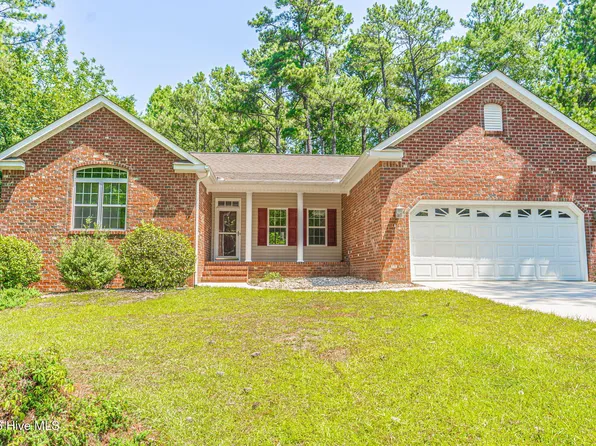 4 Carson Way, Pinehurst, NC 28374