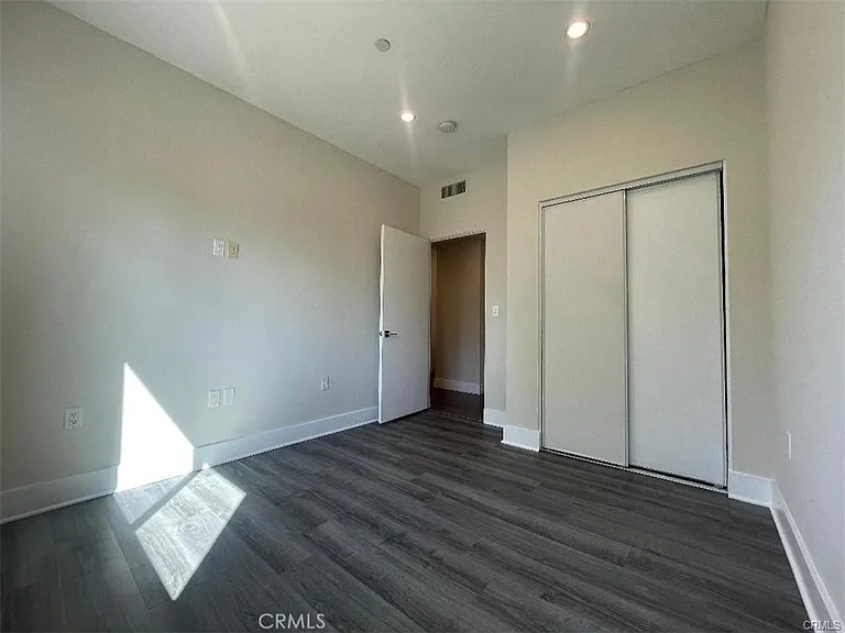 6445 Woodley Ave #204 — Photo 18