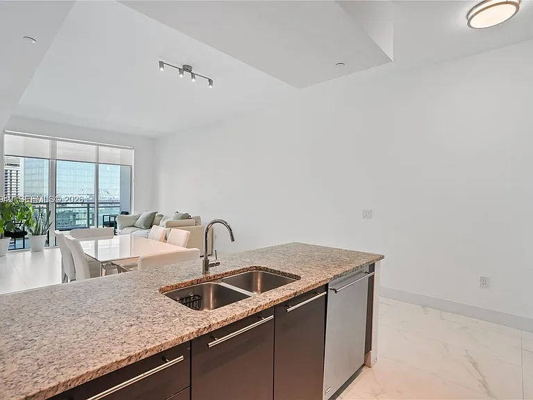 950 Brickell Bay Dr #4101 — Photo 4