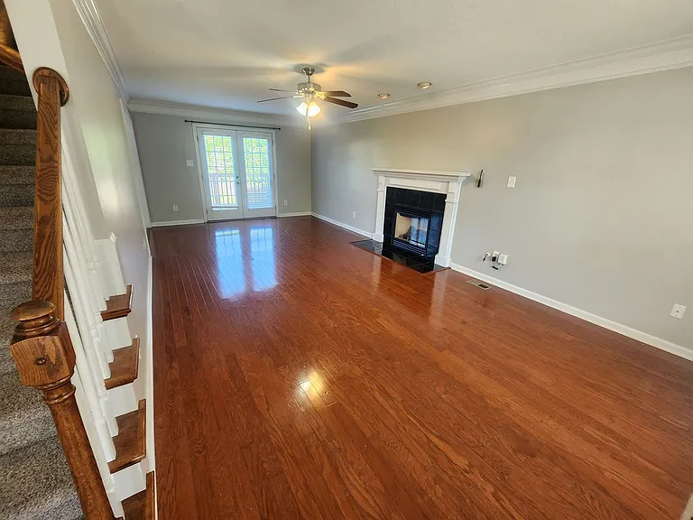 3346 Hunt Crest Rd — Photo 7