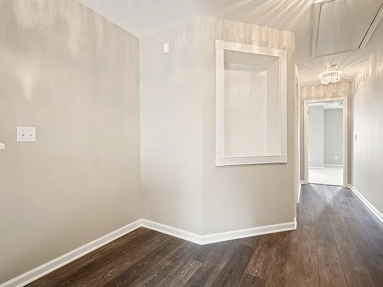2045 Lakeshore Overlook Dr — Photo 8