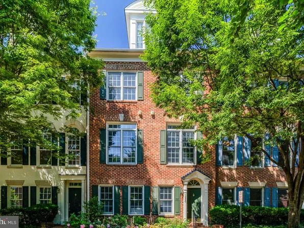 1650 Colonial Hills Dr, Mc Lean, VA 22102