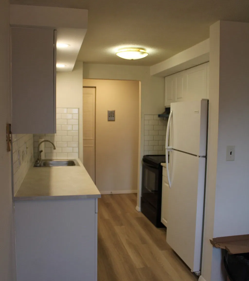 2 bed, 1.0 bath, 890 sqft, $1,995 — Photo 1