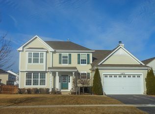 1471 Bailey Rd, Sycamore, IL 60178