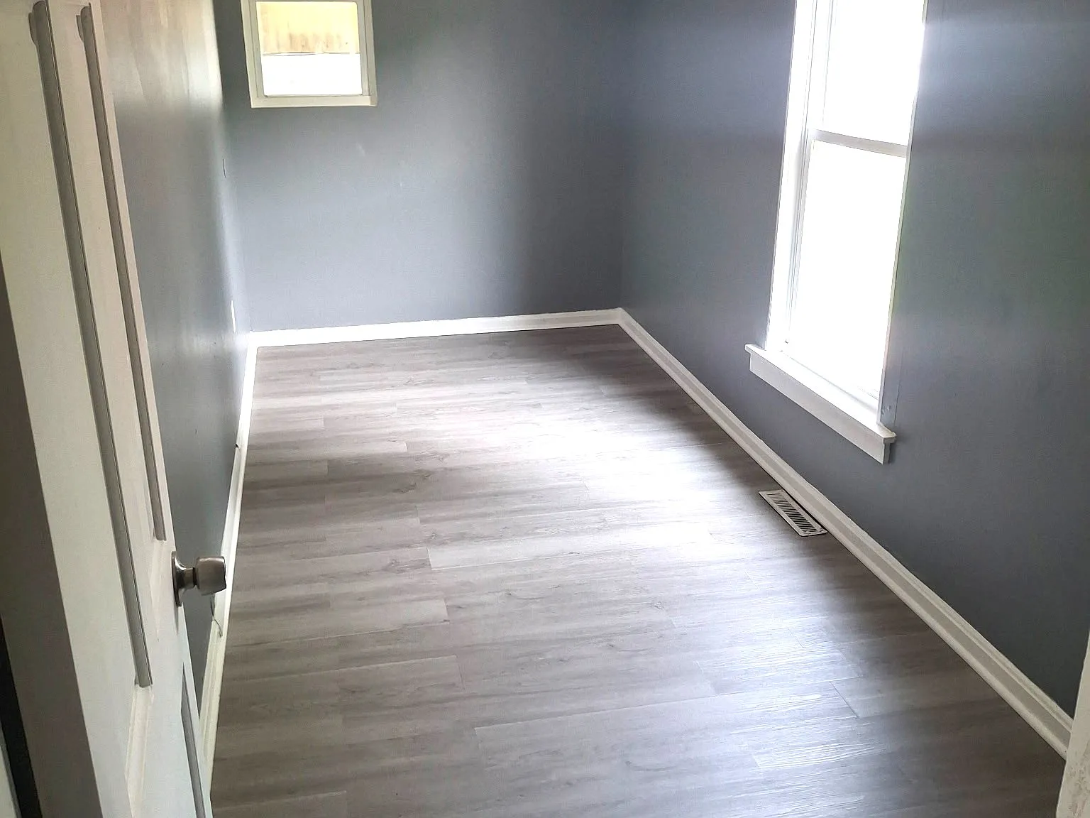 3 bed, 1000 sqft, $925 — Photo 3