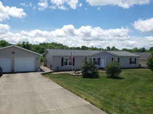 125 Brinegar Dr, Springville, IN 47462