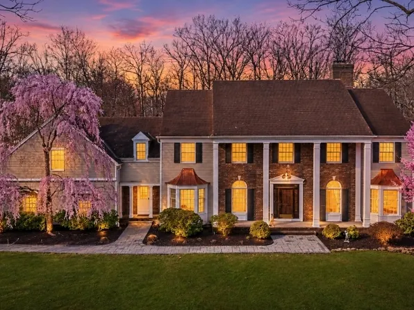3 Lockwood Dr, Bridgewater Twp., NJ 08807