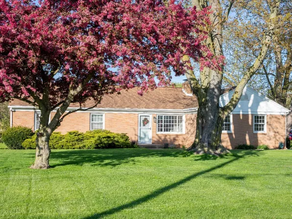 3206 Merriweather Rd, Sandusky, OH 44870